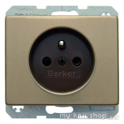 Berker 6768740001 Steckdose mit Schutzkontaktstift Arsys hellbronze, Metall